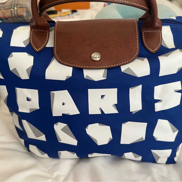 Longchamp - Picture 15 of 15